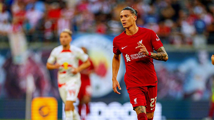 足总杯倒计时，莱比锡赛前战术微调，细节引发关注，更衣室稳定，年轻球员得到机会的简单介绍